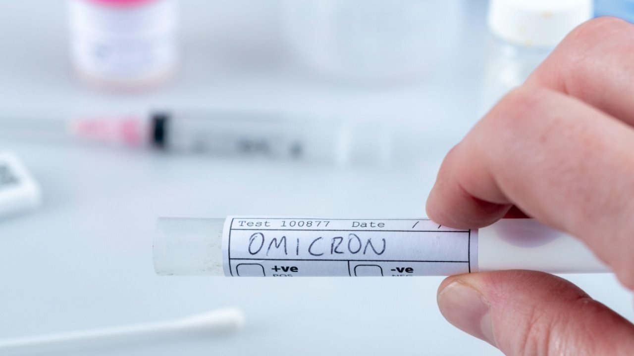 Omicron son dalga mı olacak? Uzmanlar o açıklamayı yaptı