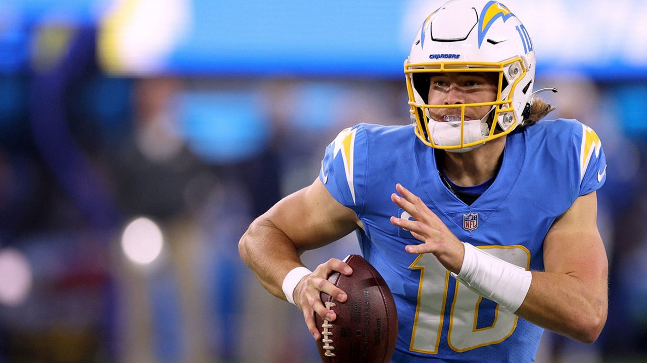 Super Bowl 2022: Chargers' Justin Herbert, Rams-Bengals unvan maçından önce 'korkutucu' SoFi Stadyumu'nu övdü