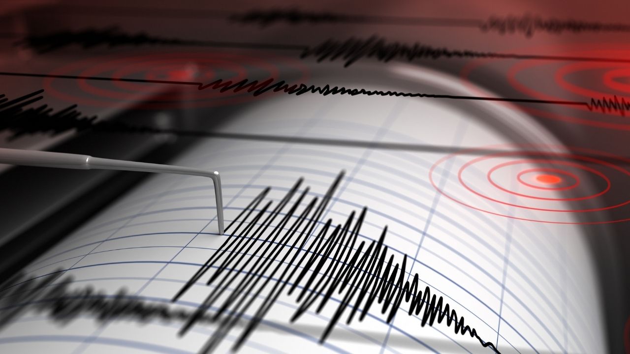 Son Dakika: Ege'de 4.4 şiddetinde deprem