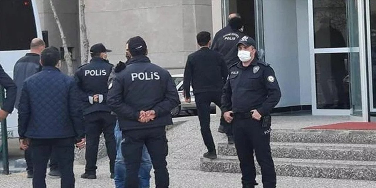 Beyoğlu’nda Silahlı Saldırı! 3 Kişi Hayatını Kaybetti!