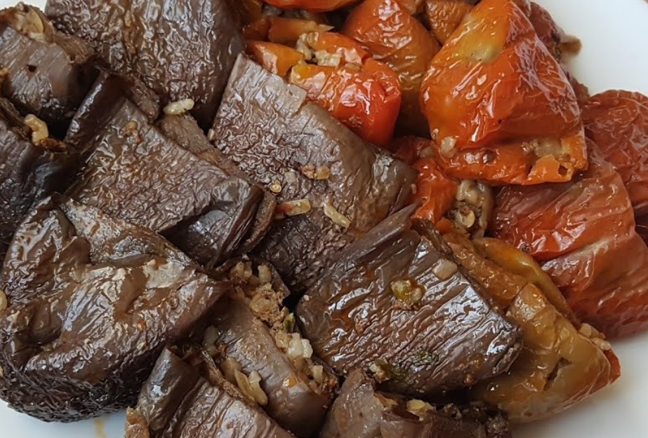Patlıcan dolması yaparken dağılmamasını sağlayan küçük mutfak sırrı! Her dolmada işe yarar