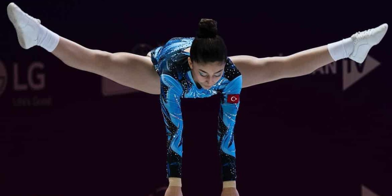 Ekin Çınar Avrupa Şampiyonu!