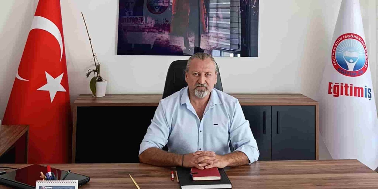 Bayrak, İstiklal ve Atatürk: Sembol ile İlkenin Ayrılmazlığı