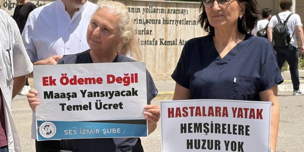 Ebeler, Hemşireler ‘Kutlama’ Değil Çözüm İstiyor!