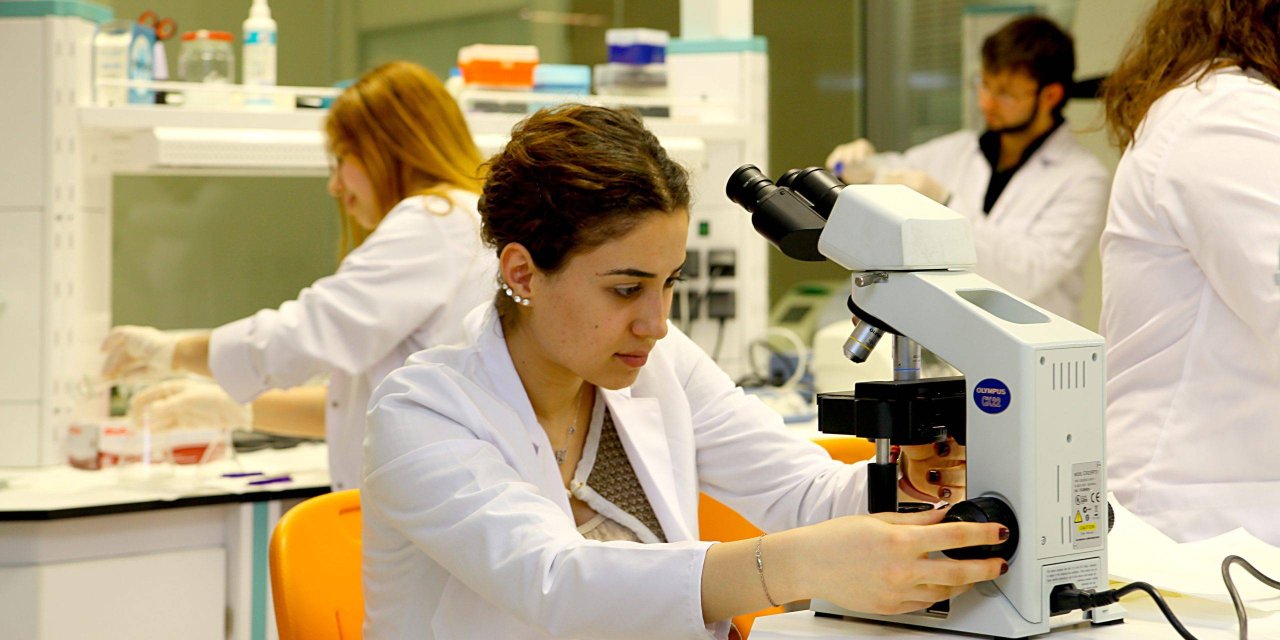 Ek yerleştirmede sağlık teknolojileri gençlere yeni kariyer alanları sunuyor