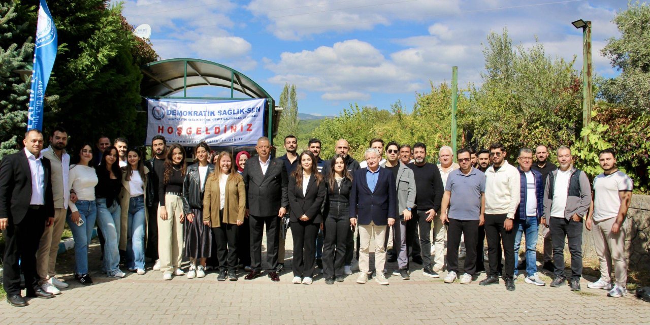 Demokratik Sağlık Sen Ailesi Kahvaltıda Buluştu