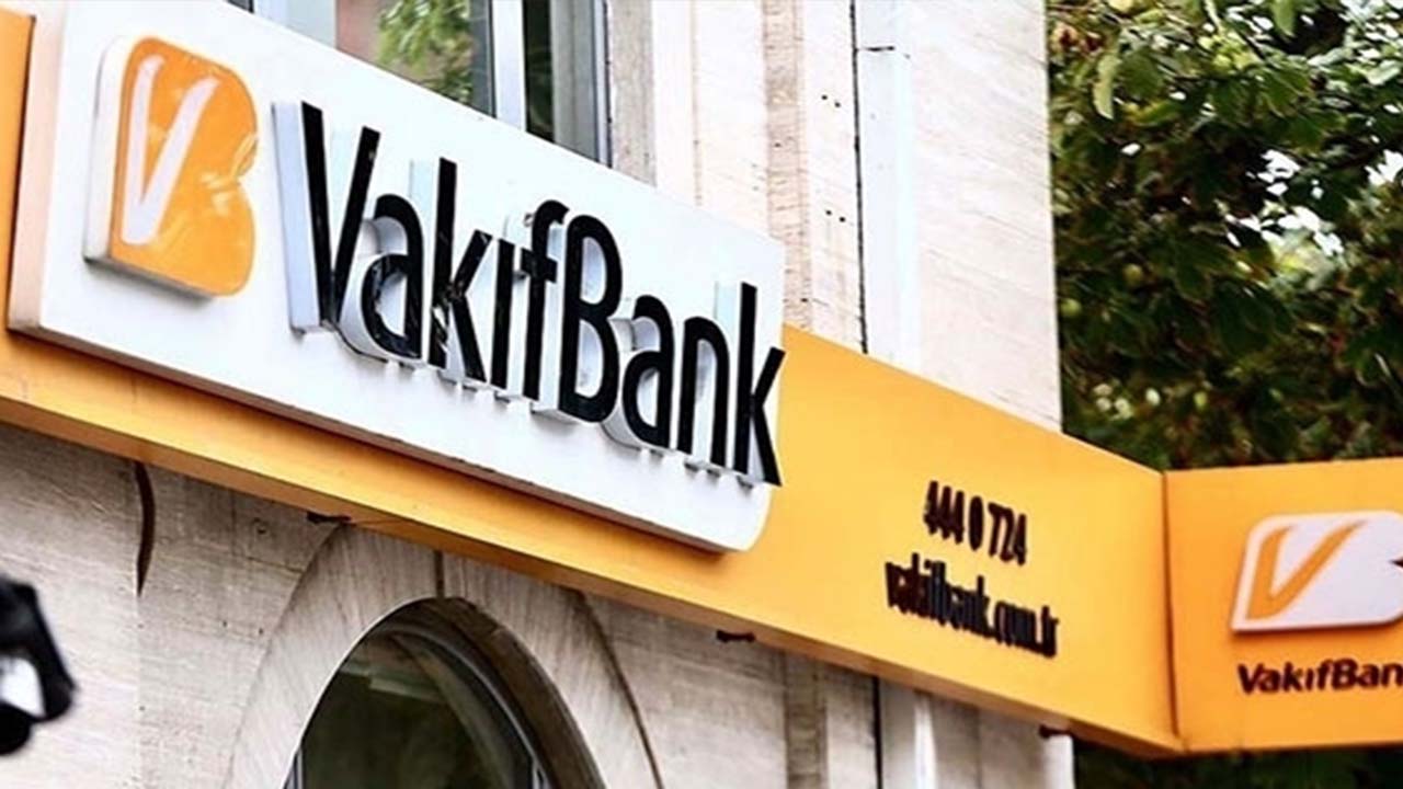 Yılın Son günü son avanslar verilmeye başlandı. Vakıfbank emeklilere 10.000 TL Nakit Avans Veriyor...
