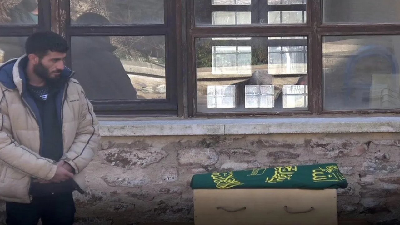 Bu acının tarifi yok! Yeni yılda 3 evladını yangında kaybetti