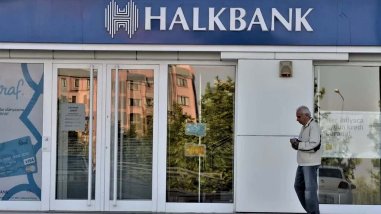 Resmi Gazetede Yayımlandı! Halkbank'tan Esnafa büyük müjde! Herkese kredi verecek