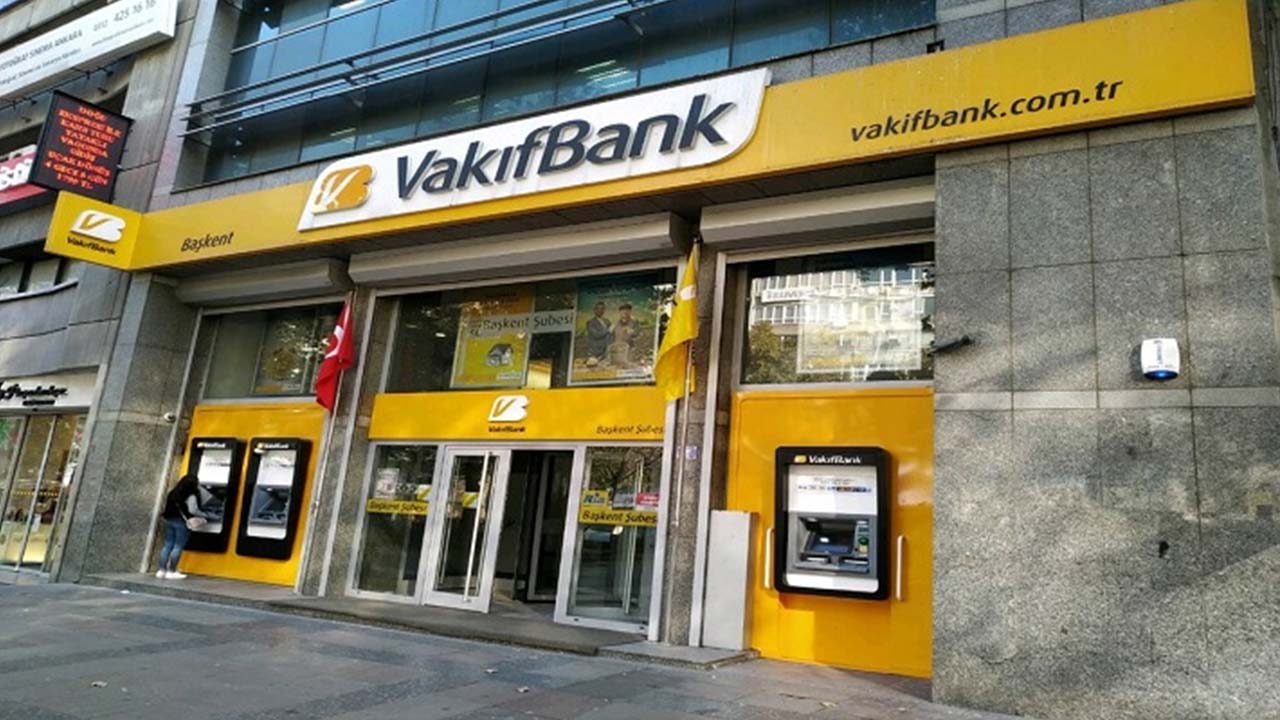 Vakıfbank 1000 TL Limitli Kredi Kartı Olana 150 Bin TL Kredi