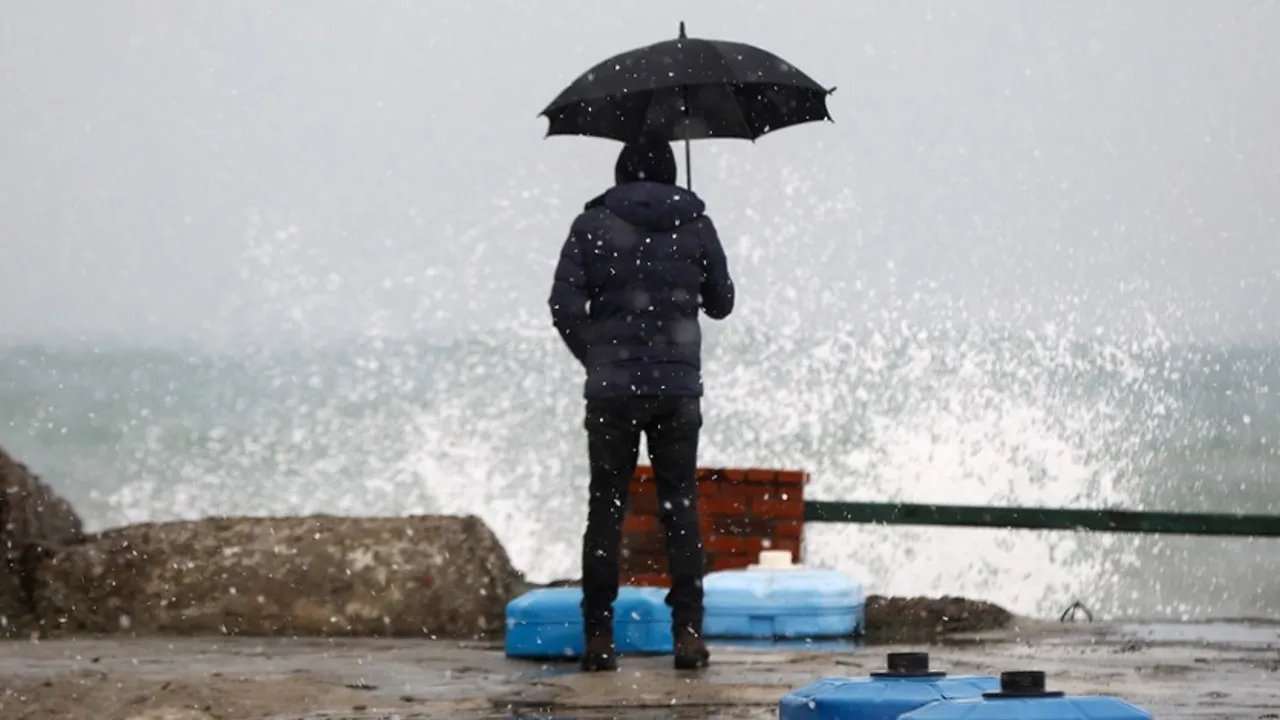 Meteoroloji’den flaş açıklama dışarı çıkarken iki kere düşünün