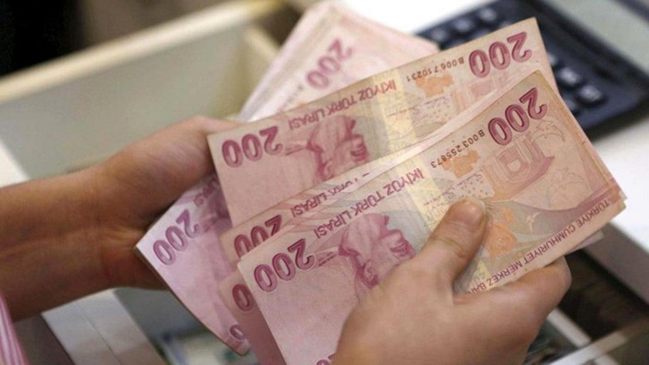 Başvuru yapan emeklilere bin TL ödeme yapılıyor