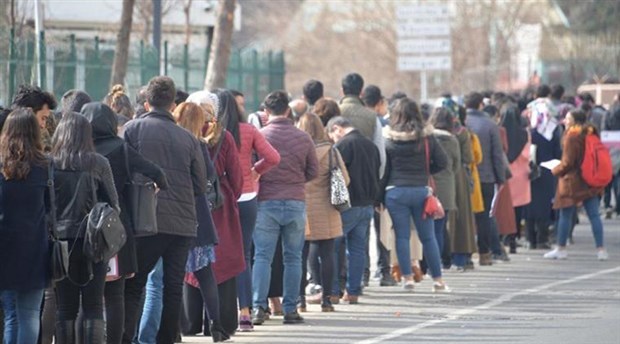 genc-issizler-platformu-genc-issizlik-2-milyon-801-bine-cikarak-cumhuriyet-tarihinin-rekorunu-kirdi-649770-5.jpg